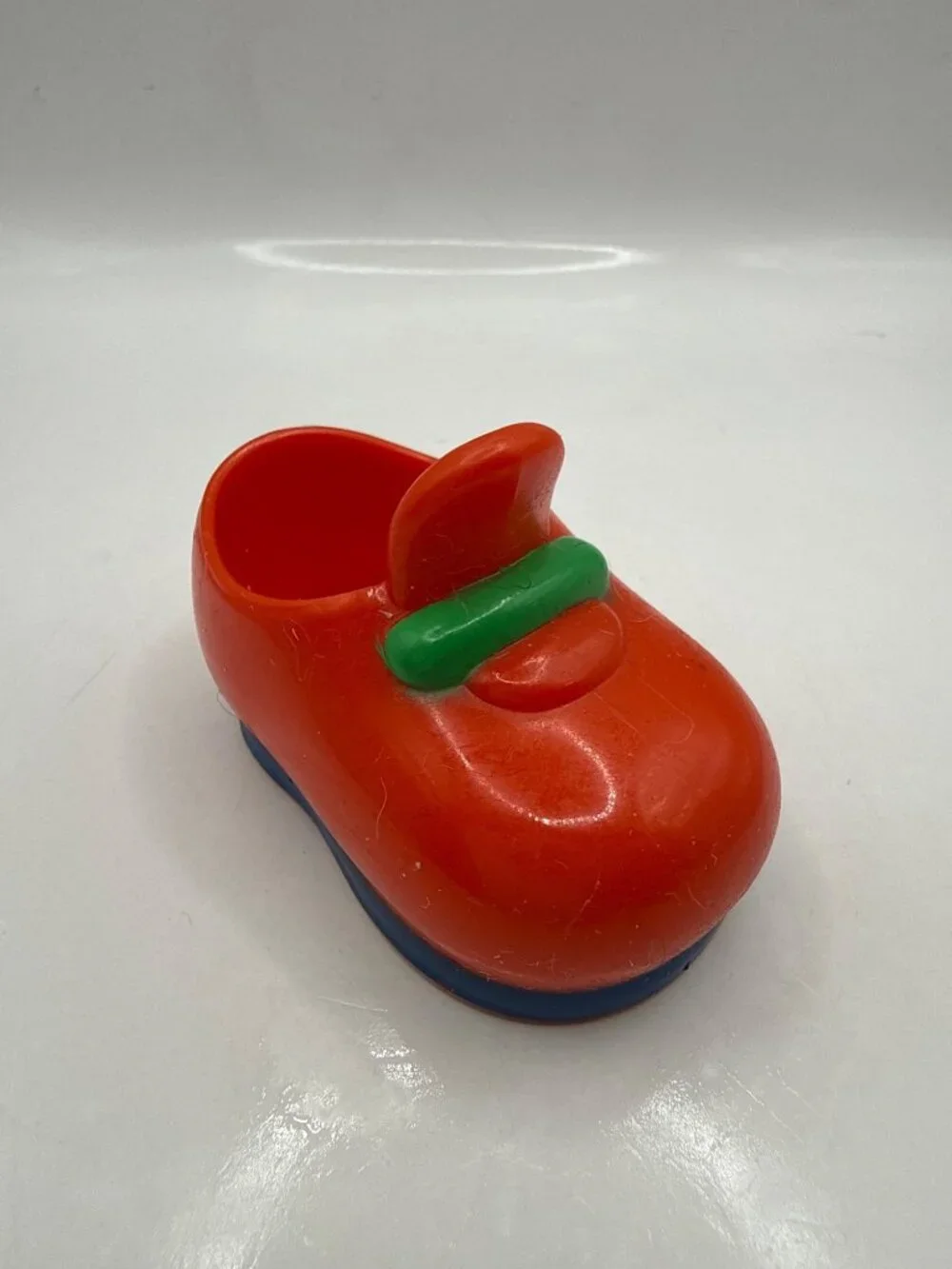 Vintage 1999 Caillou Doll Replacement Shoe Red Plastic Irwin Toy Cinar Parts